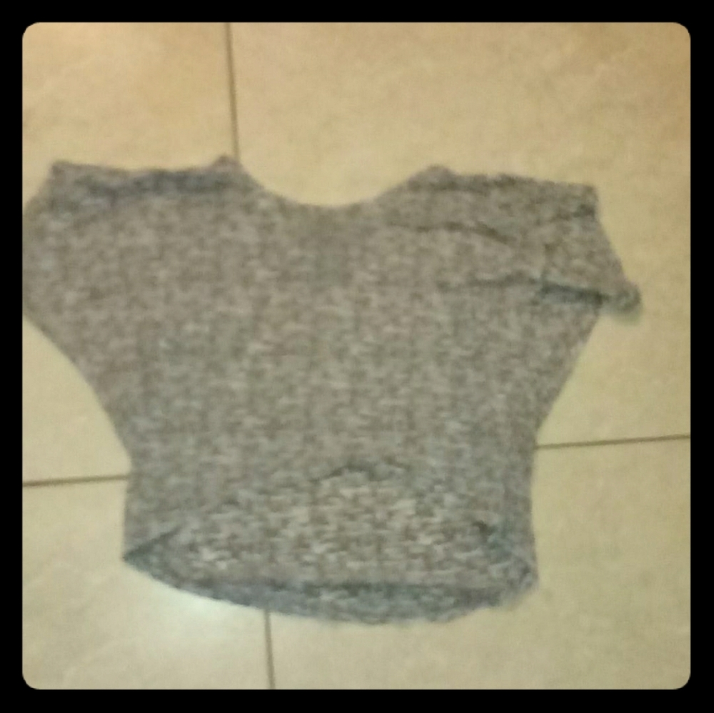 Grey crop top